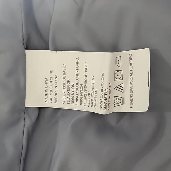 Izod Bubble Vest - Picture 4 of 4